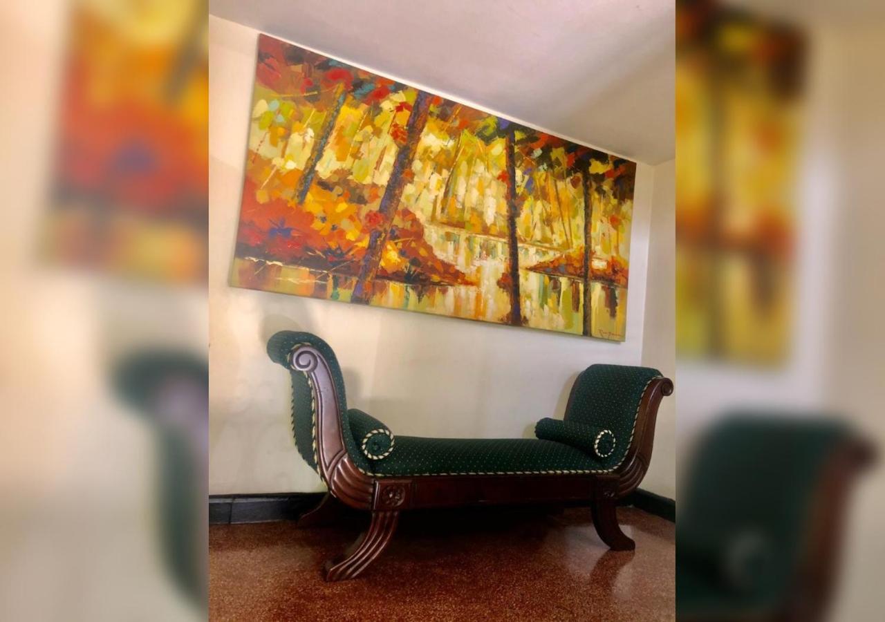 ホテル Casa Escobar ブガ エクステリア 写真